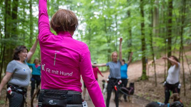 Bild 3 von Fit mit Hund - Alexandra Hofmann Partnergalerie