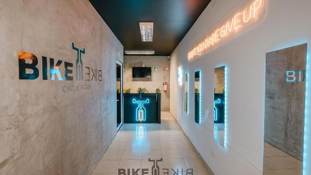 Imagen 2 de la galería del partner BIKE BIKE CYCLE ROOM