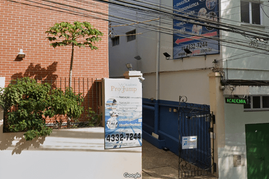 Imagem 2 da galeria do parceiro Academia Pro Jump