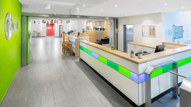 Bild 1 von life-ness Sport- und Freizeitcenter / Schwimmbad Partnergalerie
