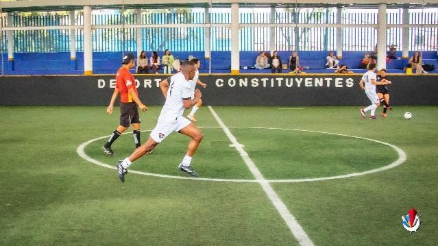 Imagen 2 de la galería del partner Sport12 Adidas Constituyentes