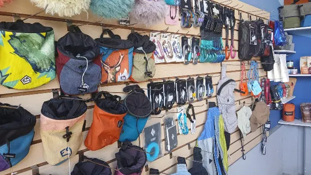 Imagen 3 de la galería del partner Moonrock Boulder