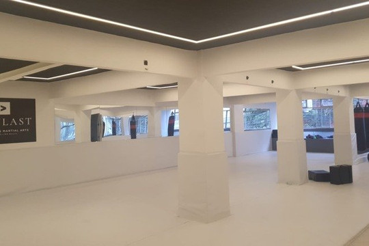 Imagem 3 da galeria do parceiro Outlast academy