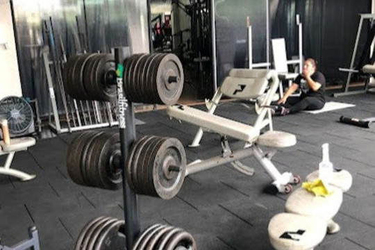 Imagem 3 da galeria do parceiro Academia Pinguim