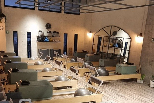 Imagen 1 de la galería del partner Pilates Corelab