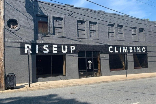 Image 2 from Rise Up Climbing partner gallery