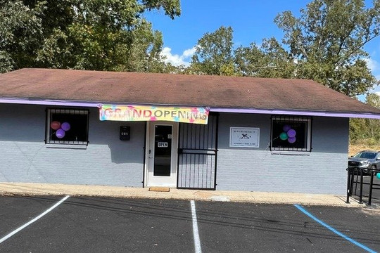 Image 2 from Kut-N-Fit Wellness Club partner gallery