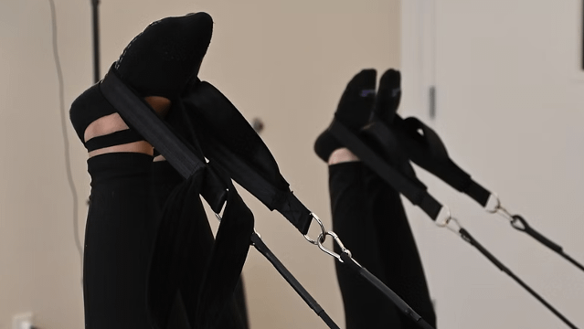 Image 3 from Teaser 2 Studio partner gallery