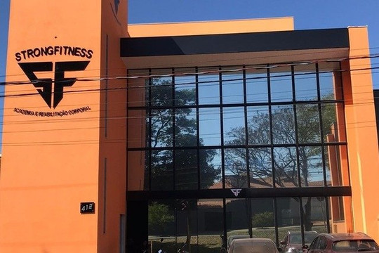 Imagem 2 da galeria do parceiro Strong Fitness - Academia e Reabilitação Corporal