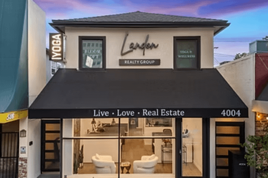 Image 2 from Bloom Loft partner gallery