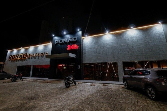 Imagem 1 da galeria do parceiro Porão Academia Fátima 24h