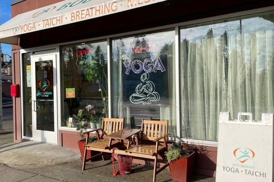 Image 2 from Body & Brain Yoga Tai Chi Wedgewood partner gallery