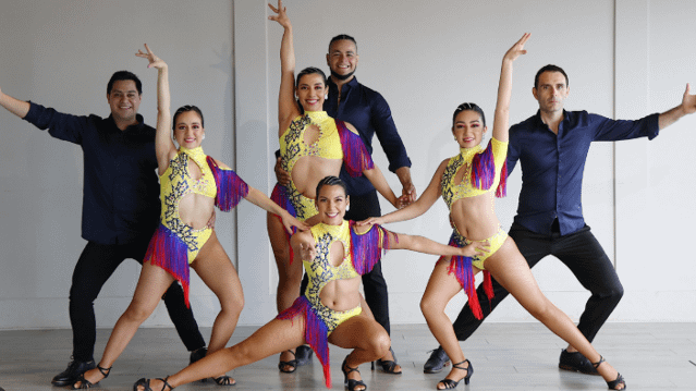 Image 1 de la galerie du partenaire Salsa & Sabor-Burlington