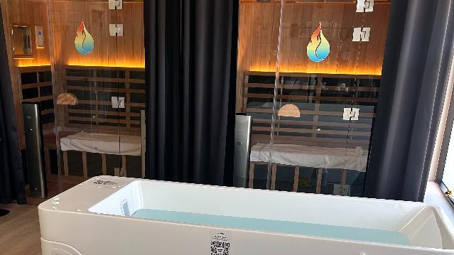 Image 1 from The Plunge Experience partner gallery