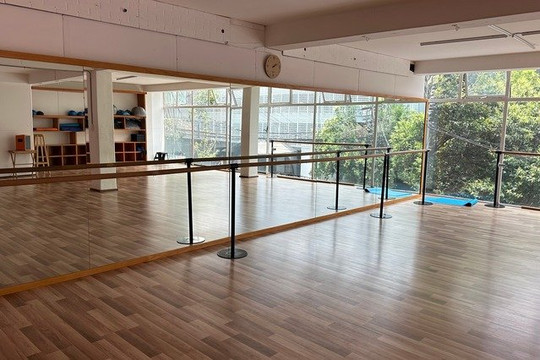 Imagen 2 de la galería del partner La Oscilante Estudio