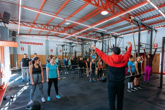 Imagem 1 da galeria do parceiro JOY e SuperForce - Menino Deus