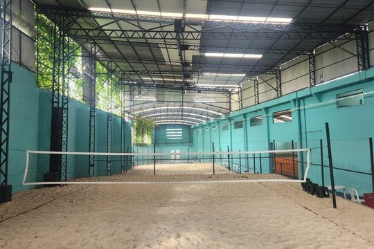 Imagem 1 da galeria do parceiro RACKETS ARENA