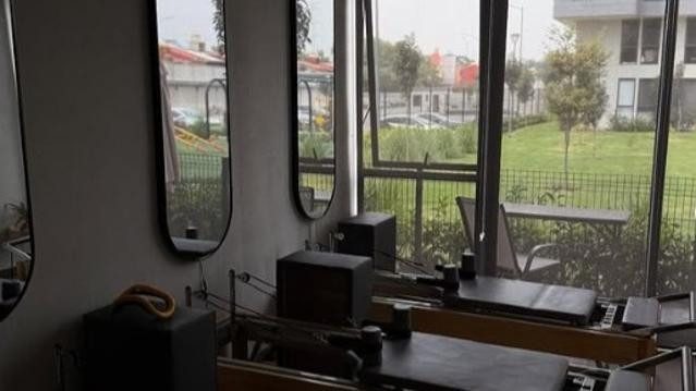 Imagen 3 de la galería del partner Cosmopolitan Pilates Studio - Cosmopol