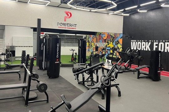 Imagem 1 da galeria do parceiro Centro de treinamento POWERFIT - Unidade Betim