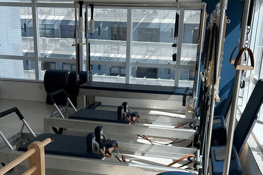 Imagem 1 da galeria do parceiro Glaucia Santana Pilates Clássico e Fisioterapia