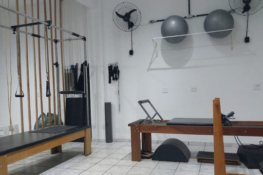 Imagem 1 da galeria do parceiro EML Estúdio de Pilates e Atividades Físicas