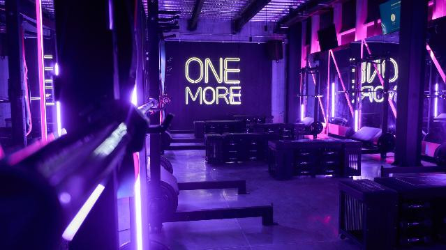 Imagen 2 de la galería del partner Action Black - Landmark