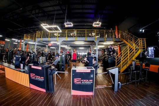 Imagem 1 da galeria do parceiro Evoque Academia - Santo André - Homero Thon