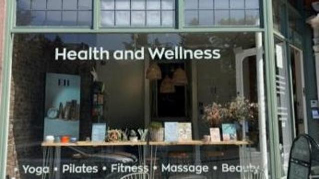 Image 2 from 50 Hill Rise partner gallery