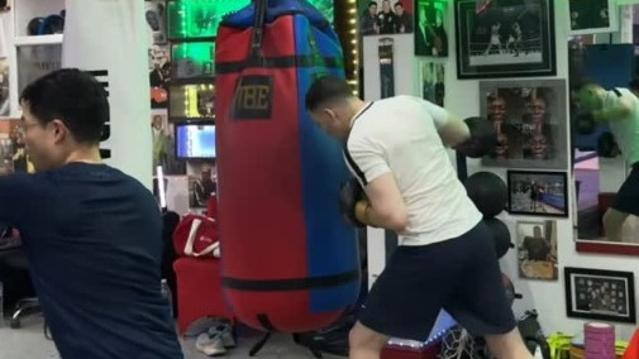 Image 3 from Hollow Rocks - Euston (Ringtone Boxing Gym) partner gallery