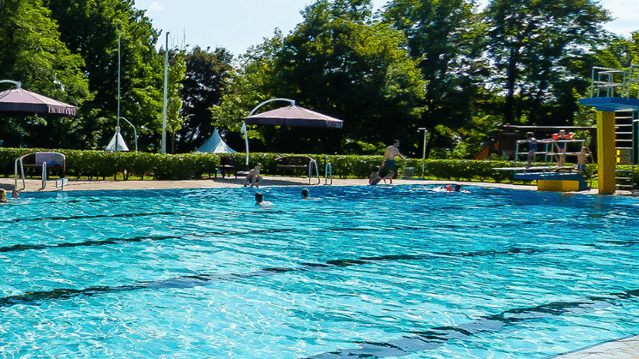 Bild 1 von Hallenfreibad Lienen Partnergalerie