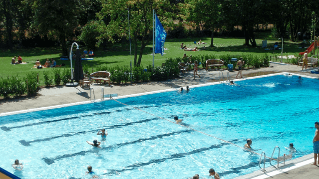 Bild 2 von Hallenfreibad Lienen Partnergalerie