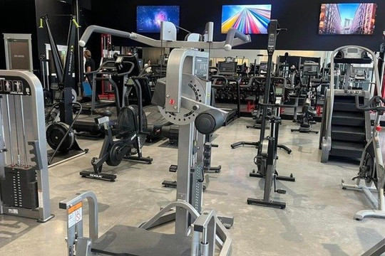 Image 1 from Elevate 585 partner gallery