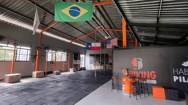 Imagem 1 da galeria do parceiro Striking CT