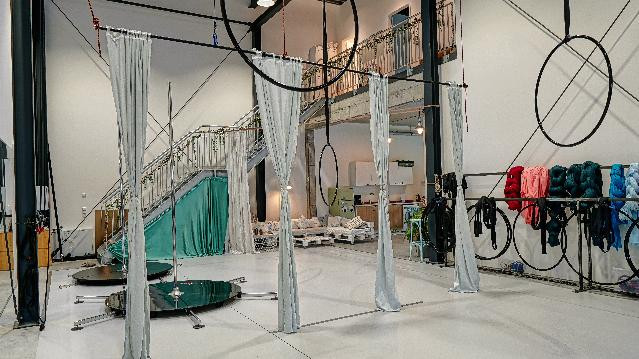 Bild 1 von Tanzstudio schwerelos Partnergalerie