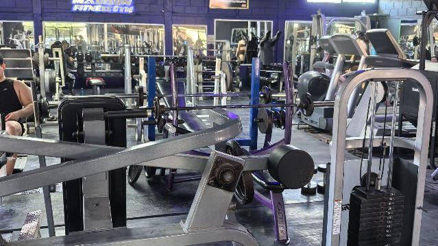 Imagen 3 de la galería del partner Madison Fitness Gym General Piña