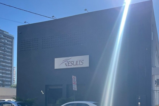 Imagem 2 da galeria do parceiro Academia Results - Centro