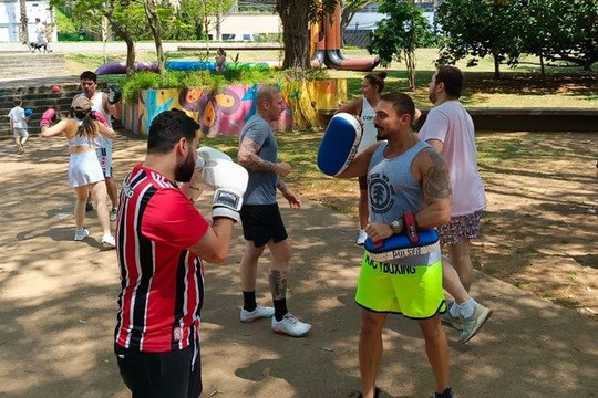 Imagem 1 da galeria do parceiro Igor Motta - Kickboxing/ Muay thai