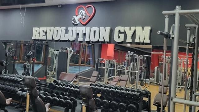 Immagine 1 dalla galleria del partner Revolution Gym - Potenza