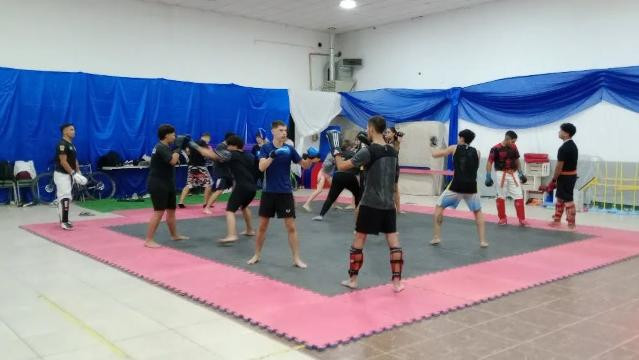 Imagen 3 de la galería del partner Blew It Rapha Multiespacio