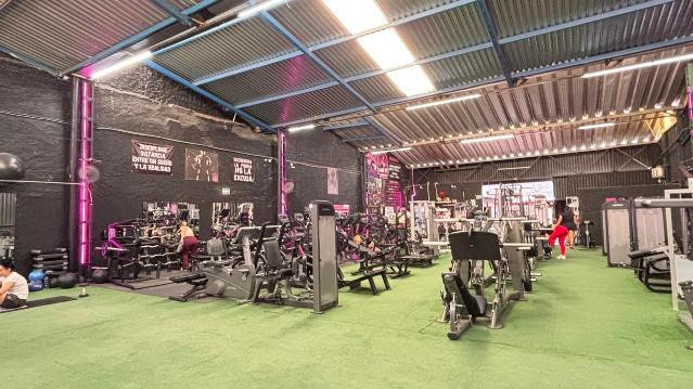 Imagen 1 de la galería del partner LoreFit - Tlaquepaque
