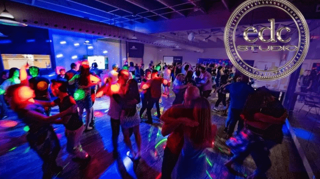 Image 1 from edc STUDIO Latin Dance partner gallery