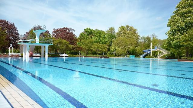 Bild 1 von Freibad über der Elz Partnergalerie