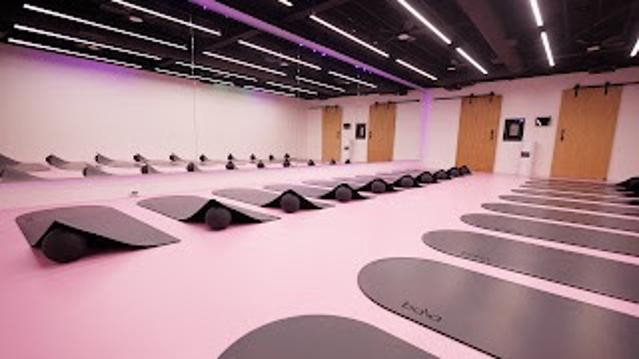 Image 3 from BABE YOGA partner gallery