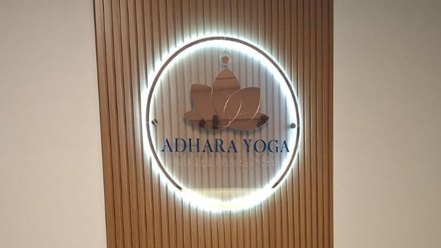 Imagem 3 da galeria do parceiro AdharaYoga