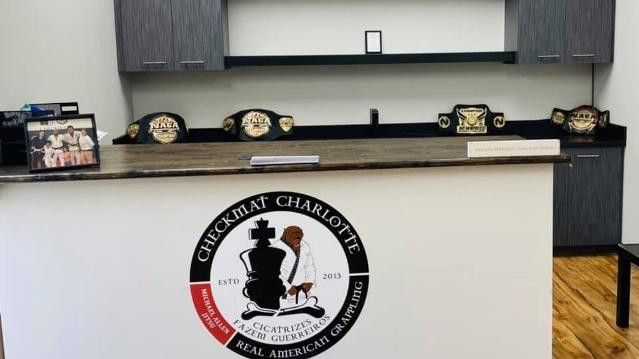 Image 2 from CHECK MAT CHARLOTTE partner gallery