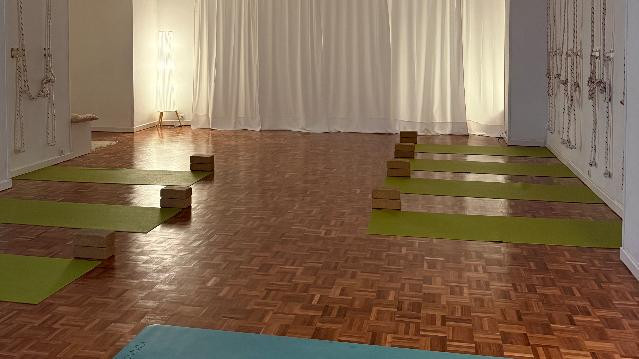 Imagen 1 de la galería del partner YOGAOMMMstudio