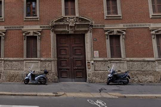 Immagine 2 dalla galleria del partner InYoga - Spazio Yoga Milano