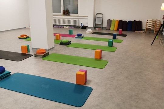 Bild 1 von Yoga Uwe Pfeiffer Partnergalerie