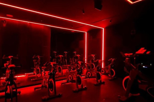 Imagen 1 de la galería del partner Side to side