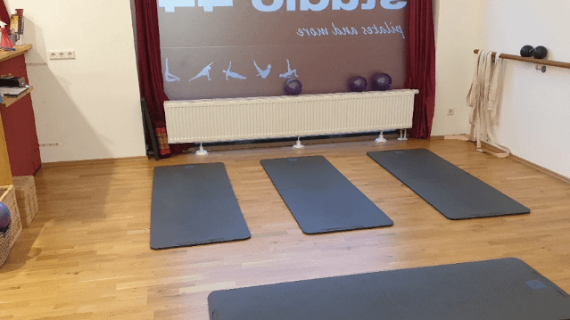 Bild 2 von Studio 44 - Pilates & Yoga Partnergalerie